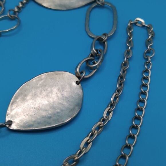 Chico's Necklace Belt Combo Matching Earrings, Hammered Silver Tone, Belt 43" - Picture 6 of 12